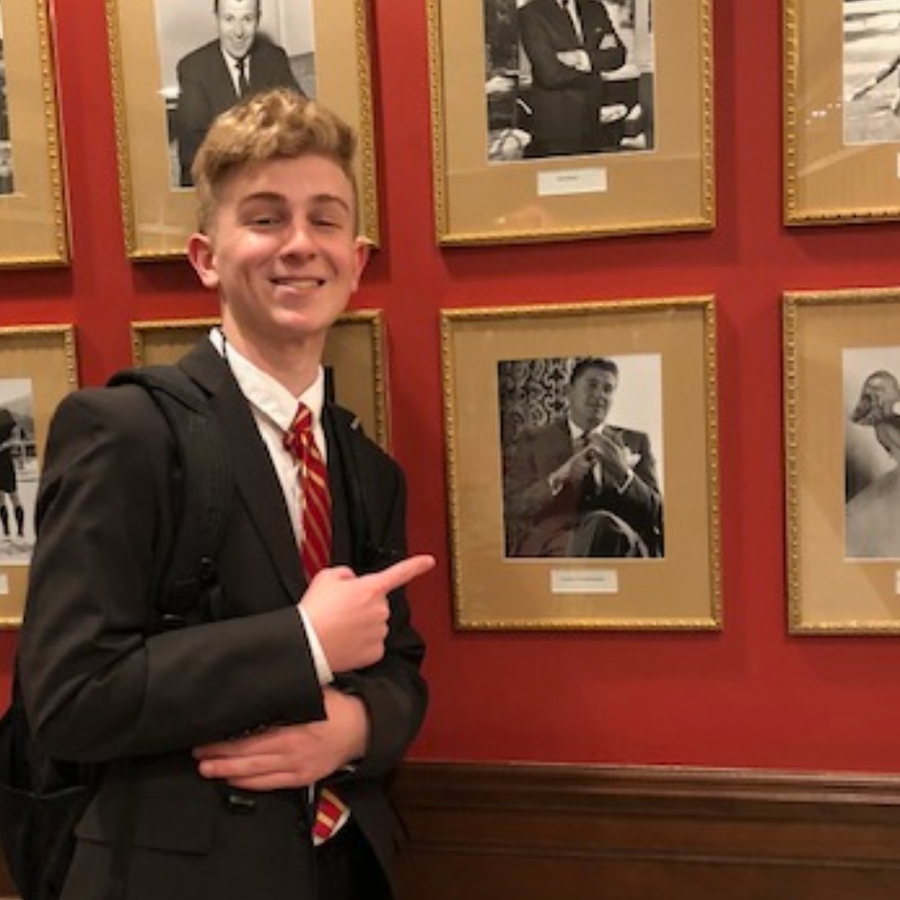 Meet your Posher, Mitch